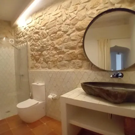 Casa Lhort *
